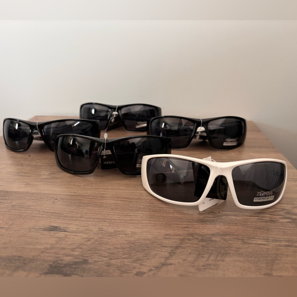Zombie Eyes Striped Sunglasses
